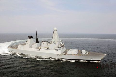 豪華戰(zhàn)艦“熱暈” 柴電機(jī)組“救場”