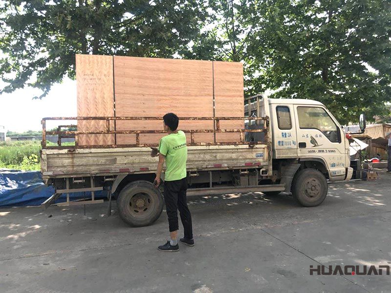 一臺(tái)HQ100GF標(biāo)配柴油發(fā)電機(jī)組在6.27號發(fā)往山東省臨朐縣