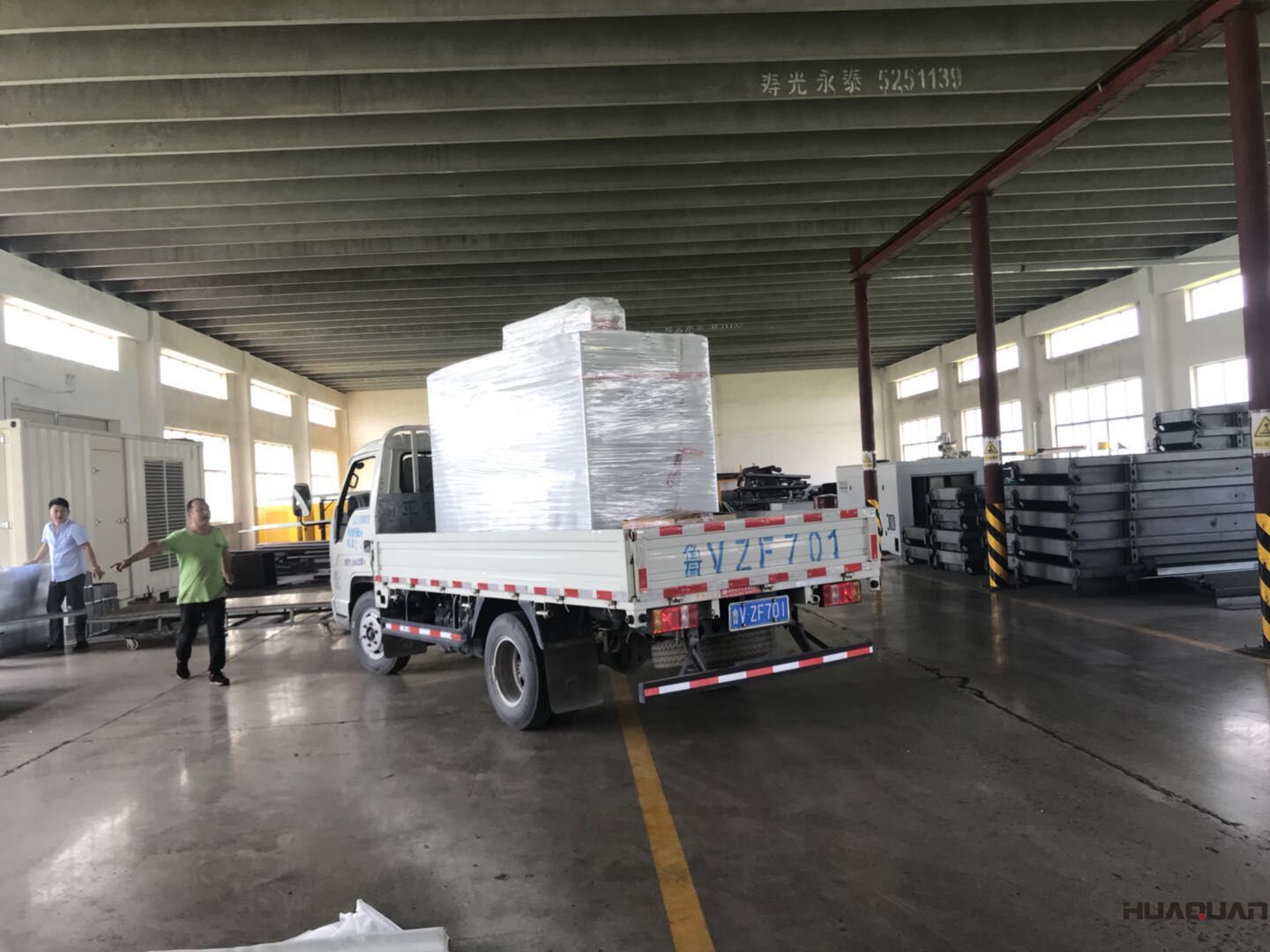 發(fā)貨了！7月17號一臺HQ30GF靜音箱型柴油發(fā)電機(jī)組已發(fā)往山東省