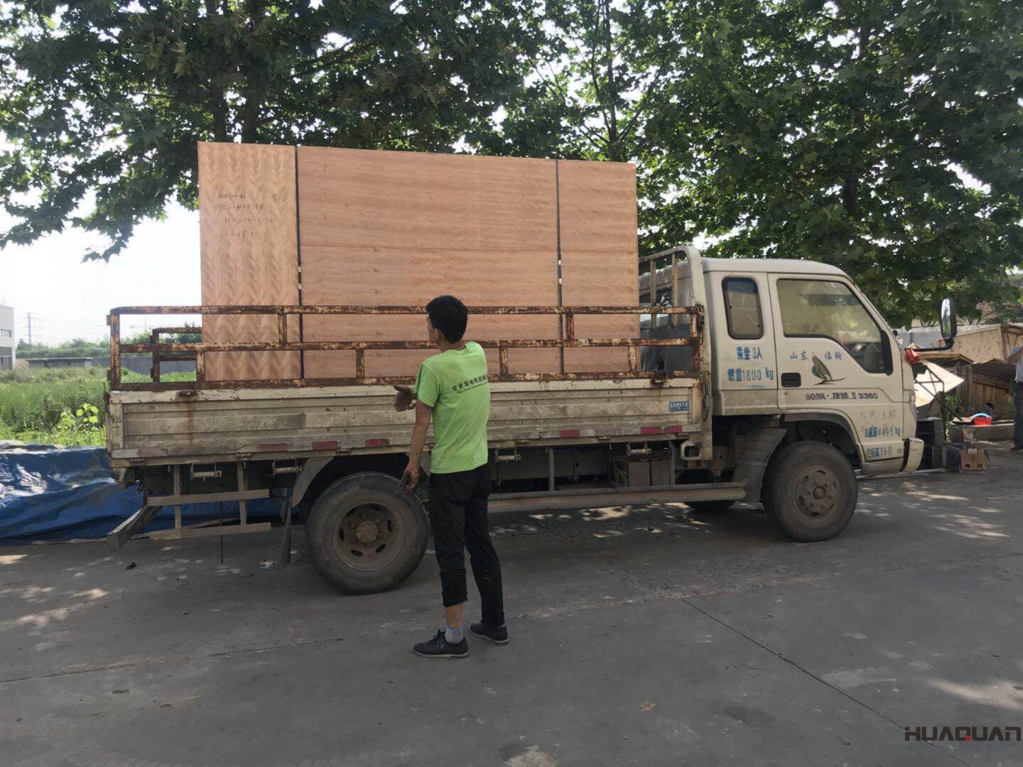 8月13日，一臺50kw靜音箱柴油發電機組從華全動力順利發往河北