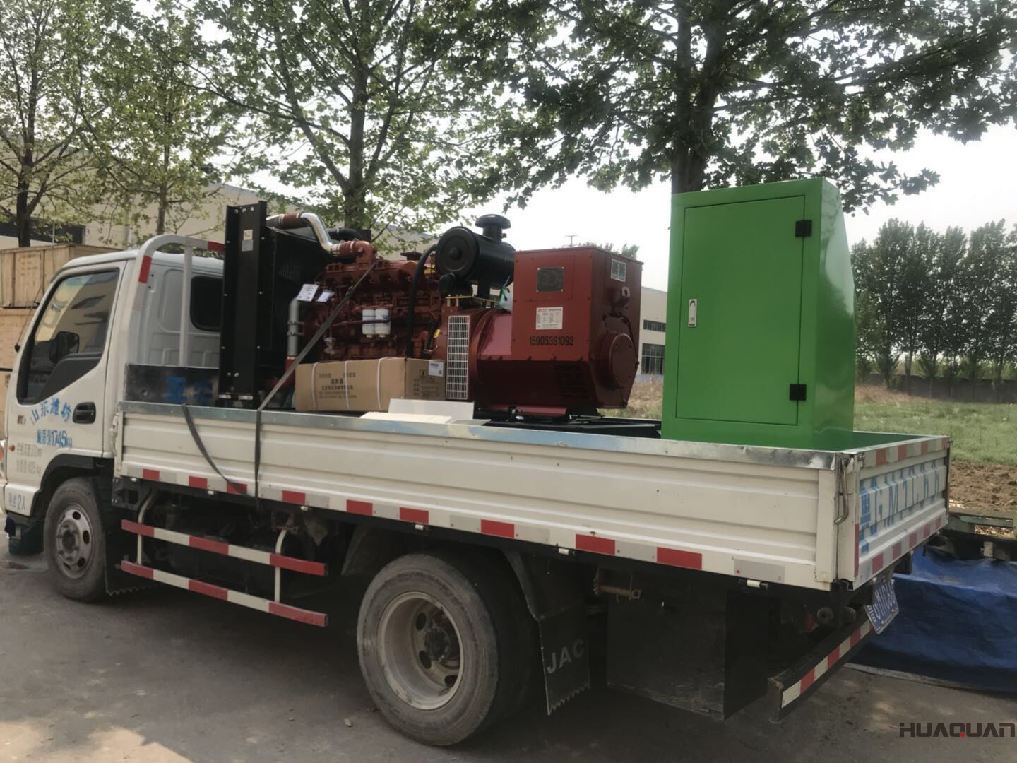 一臺(tái)120kw自動(dòng)化柴油發(fā)電機(jī)組于8月27日成功發(fā)往河北