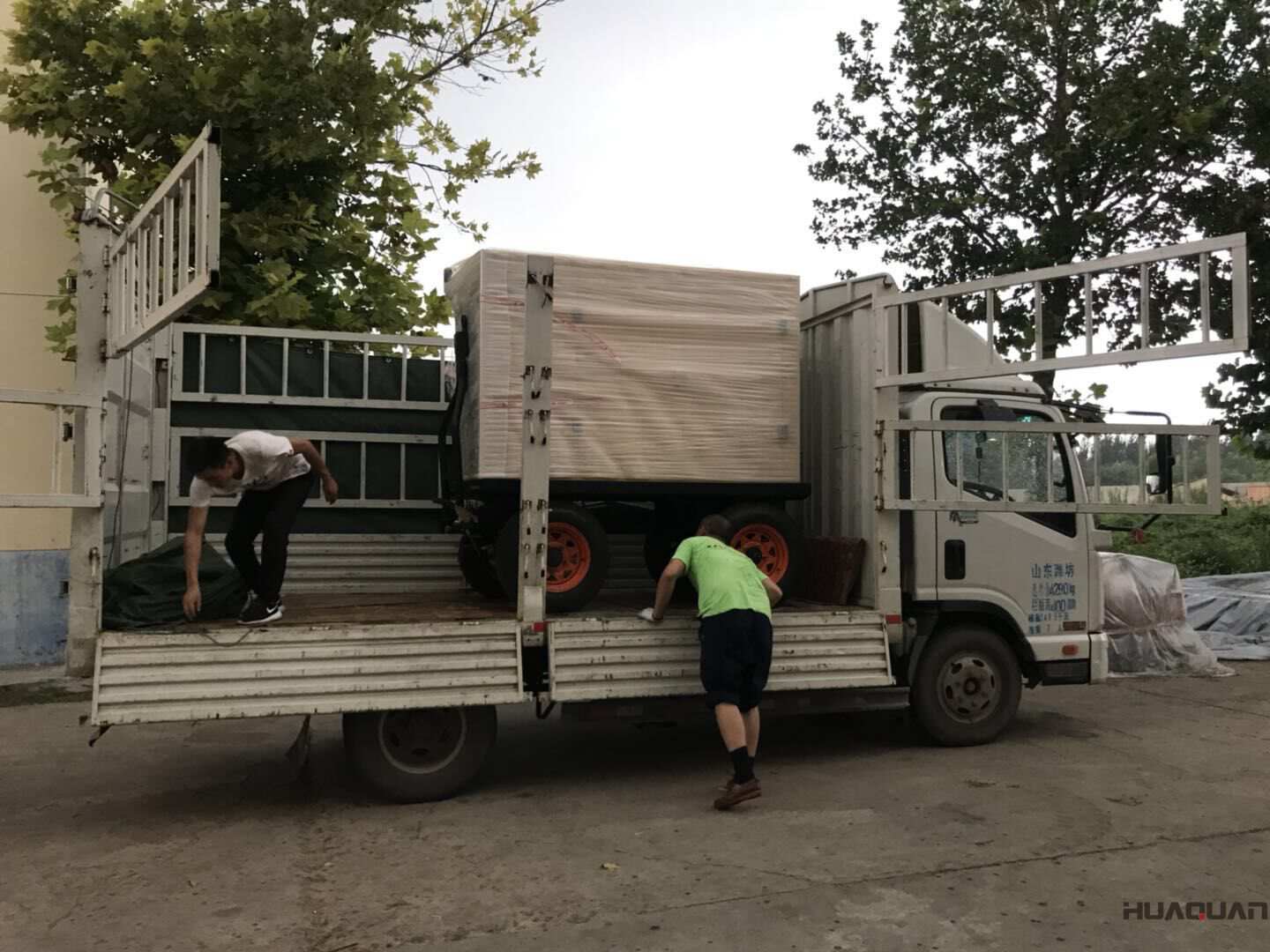 發貨了！9月7日一臺50kw移動靜音拖車柴油發電機組已發往天津市