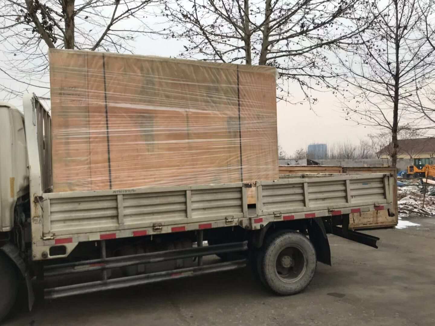 牛先生從華全動力采購150kw靜音箱柴油發電機組于12月17日順利發往山東省